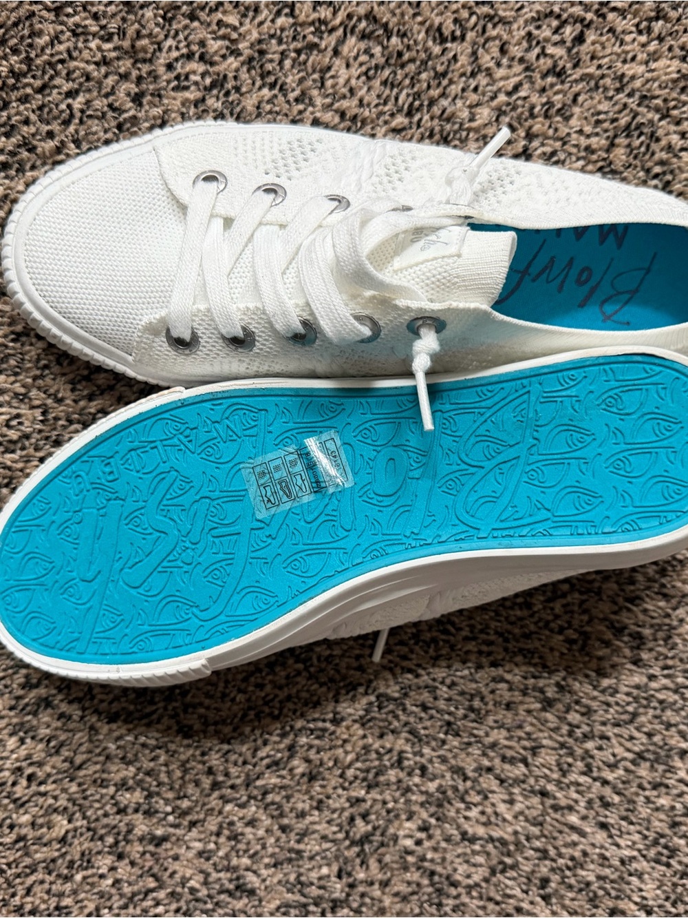 Blowfish White Knit Low-Top Lace-Up Sneakers - Picture 3 of 3